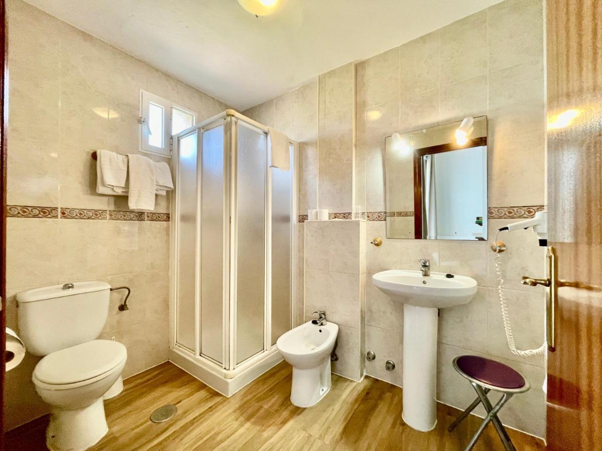 Hotel Balneario Fuentes Del Trampal Carmonita Εξωτερικό φωτογραφία