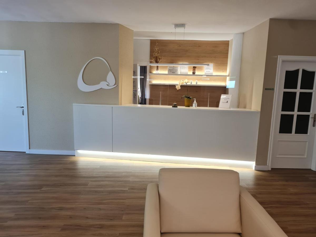 Hotel Balneario Fuentes Del Trampal Carmonita Εξωτερικό φωτογραφία