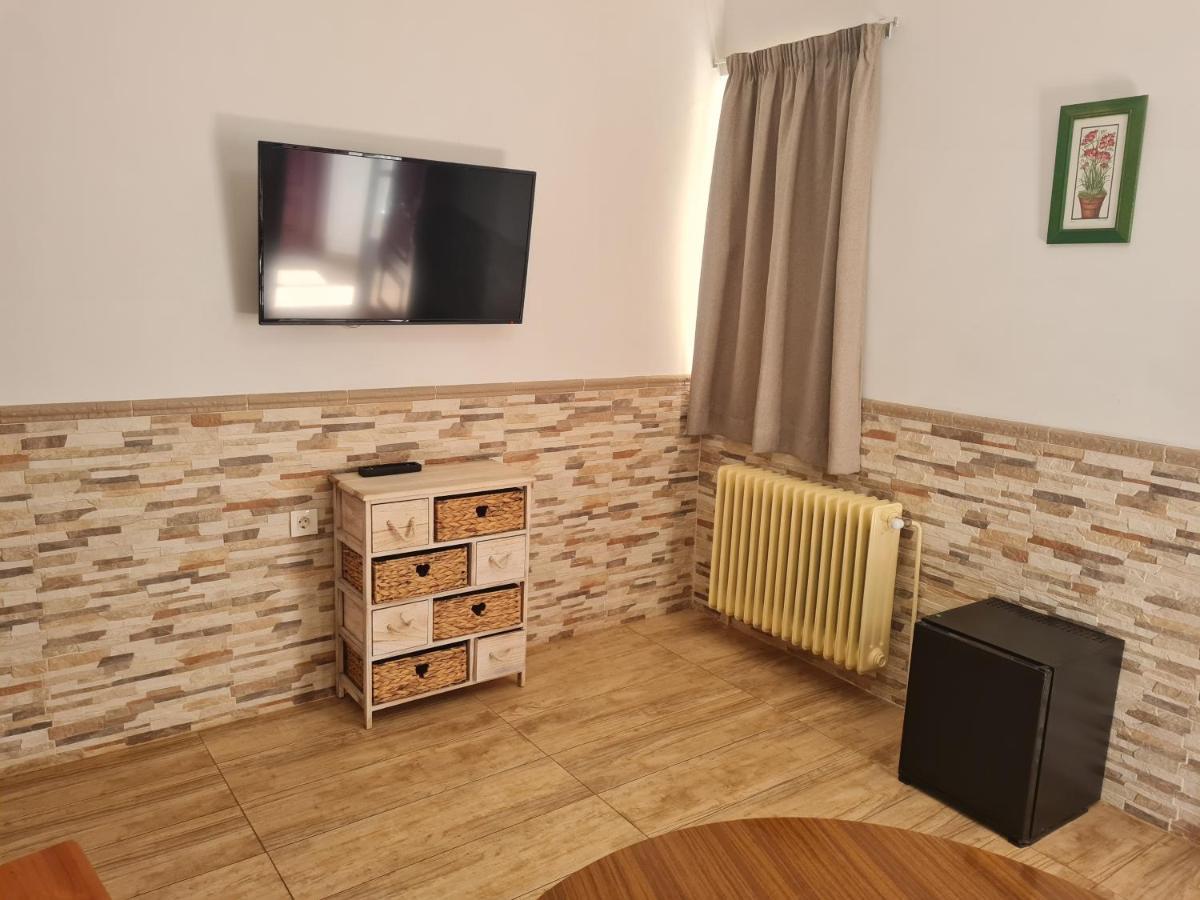Hotel Balneario Fuentes Del Trampal Carmonita Εξωτερικό φωτογραφία